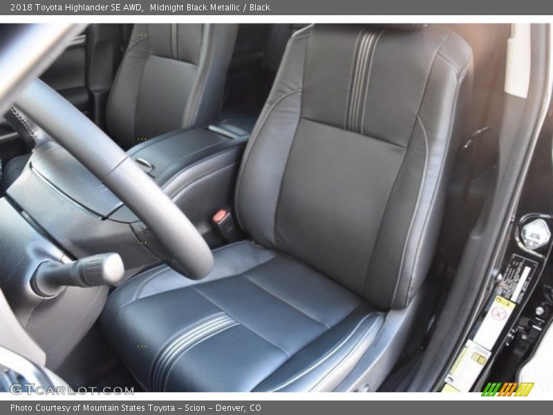 Midnight Black Metallic / Black 2018 Toyota Highlander SE AWD