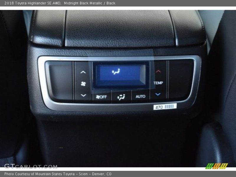 Midnight Black Metallic / Black 2018 Toyota Highlander SE AWD