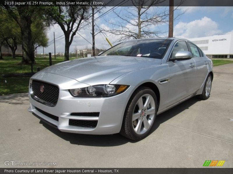 Indus Silver Metallic / Ebony 2018 Jaguar XE 25t Prestige
