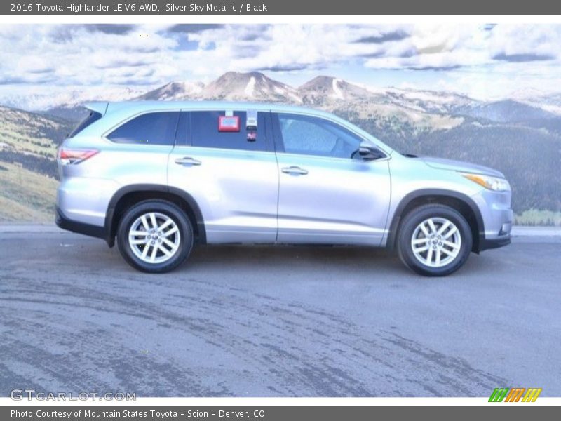 Silver Sky Metallic / Black 2016 Toyota Highlander LE V6 AWD