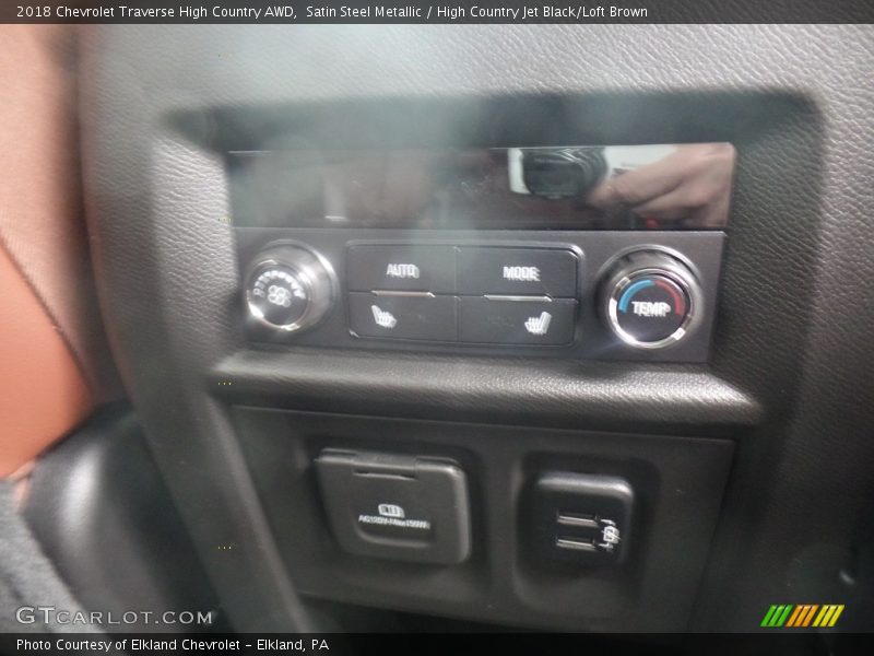 Satin Steel Metallic / High Country Jet Black/Loft Brown 2018 Chevrolet Traverse High Country AWD