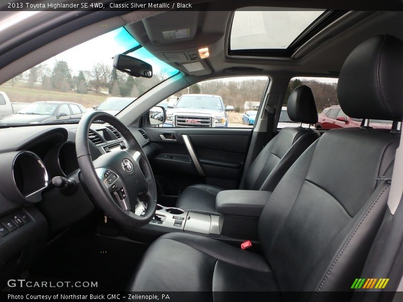 Classic Silver Metallic / Black 2013 Toyota Highlander SE 4WD