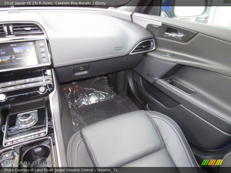 Caesium Blue Metallic / Ebony 2018 Jaguar XE 25t R-Sport