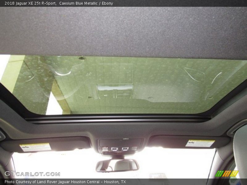 Caesium Blue Metallic / Ebony 2018 Jaguar XE 25t R-Sport