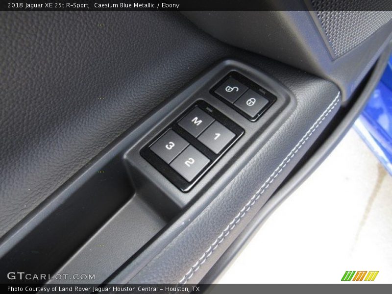 Caesium Blue Metallic / Ebony 2018 Jaguar XE 25t R-Sport