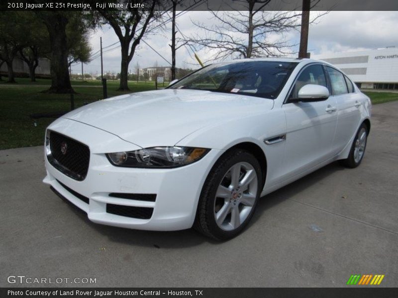 Fuji White / Latte 2018 Jaguar XE 25t Prestige