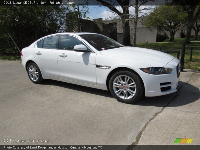 Fuji White / Latte 2018 Jaguar XE 25t Premium