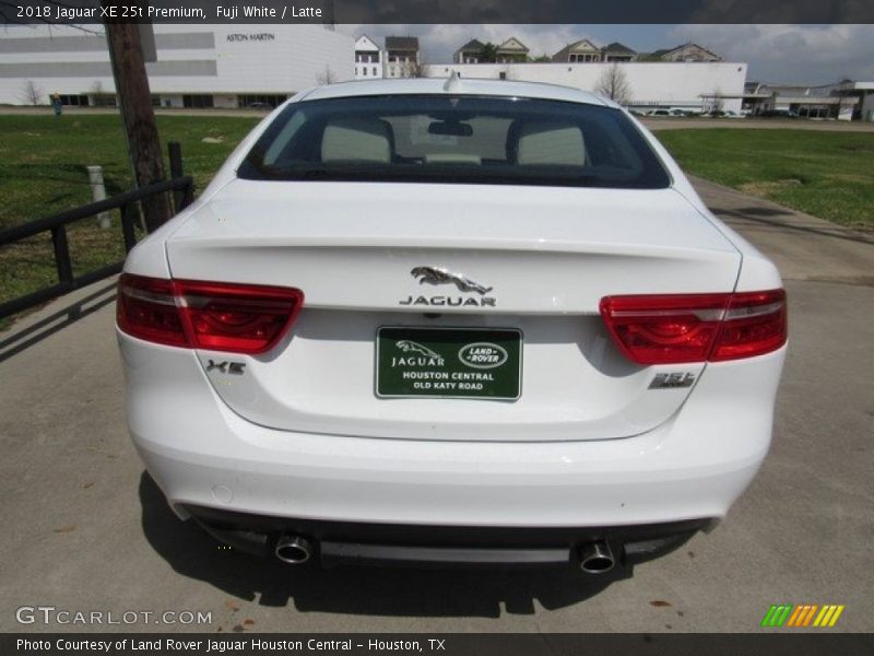 Fuji White / Latte 2018 Jaguar XE 25t Premium