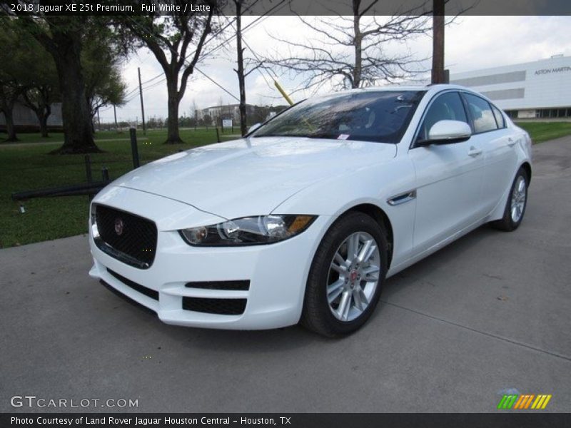 Fuji White / Latte 2018 Jaguar XE 25t Premium