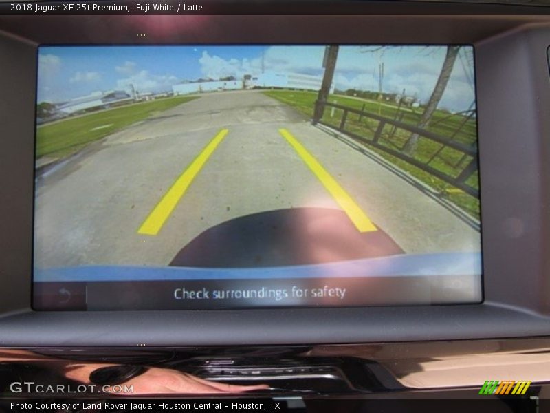 Fuji White / Latte 2018 Jaguar XE 25t Premium
