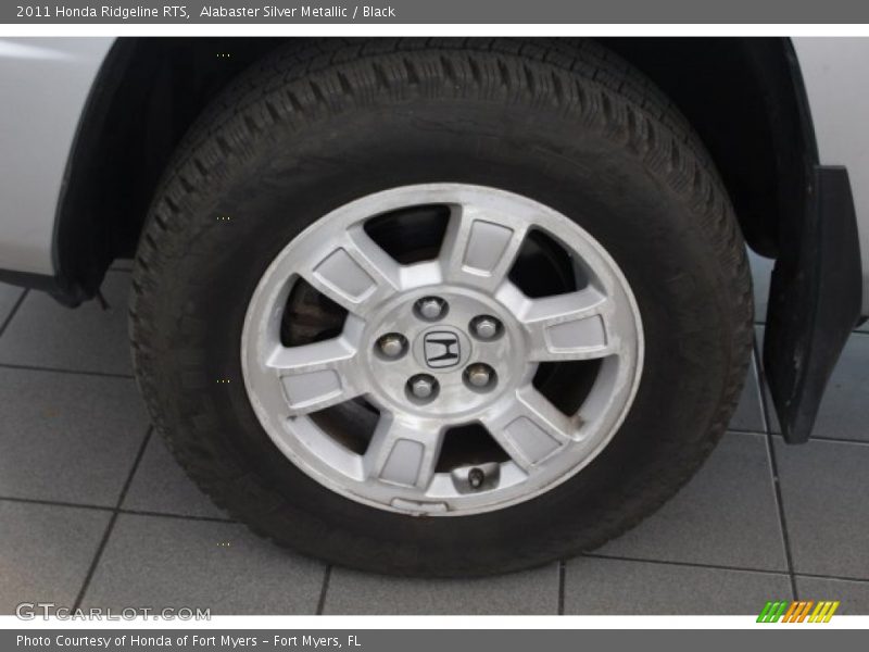 Alabaster Silver Metallic / Black 2011 Honda Ridgeline RTS