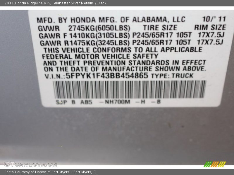 Alabaster Silver Metallic / Black 2011 Honda Ridgeline RTS