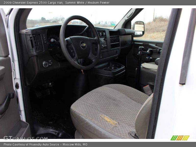 Summit White / Medium Pewter 2009 Chevrolet Express 2500 Cargo Van