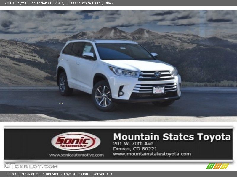 Blizzard White Pearl / Black 2018 Toyota Highlander XLE AWD