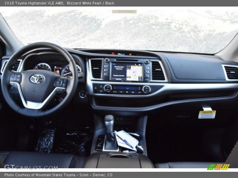 Blizzard White Pearl / Black 2018 Toyota Highlander XLE AWD