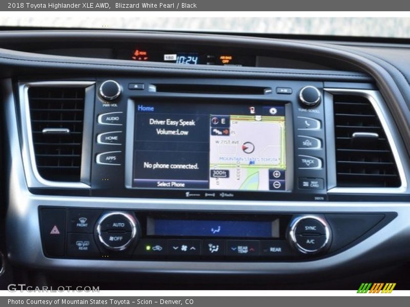 Blizzard White Pearl / Black 2018 Toyota Highlander XLE AWD
