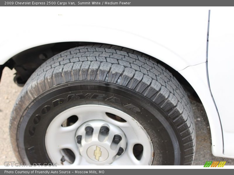 Summit White / Medium Pewter 2009 Chevrolet Express 2500 Cargo Van