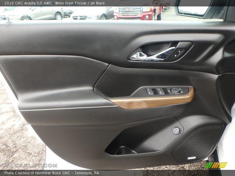 White Frost Tricoat / Jet Black 2018 GMC Acadia SLE AWD
