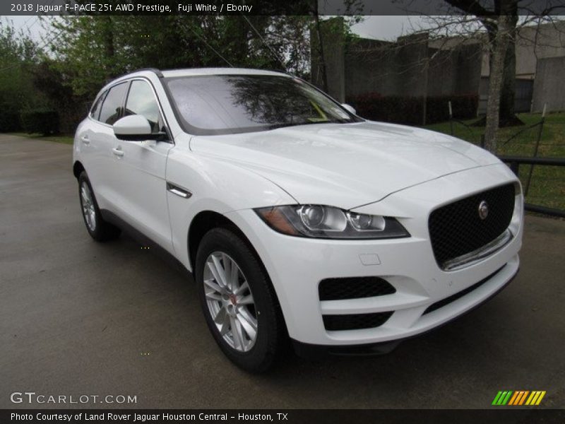 Fuji White / Ebony 2018 Jaguar F-PACE 25t AWD Prestige
