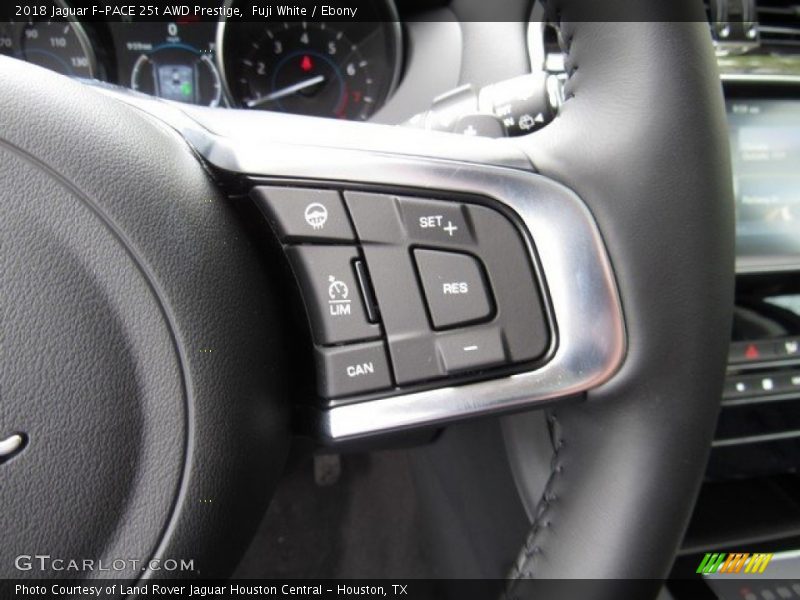 Fuji White / Ebony 2018 Jaguar F-PACE 25t AWD Prestige