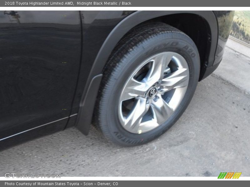 Midnight Black Metallic / Black 2018 Toyota Highlander Limited AWD