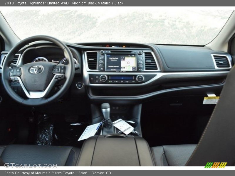 Midnight Black Metallic / Black 2018 Toyota Highlander Limited AWD
