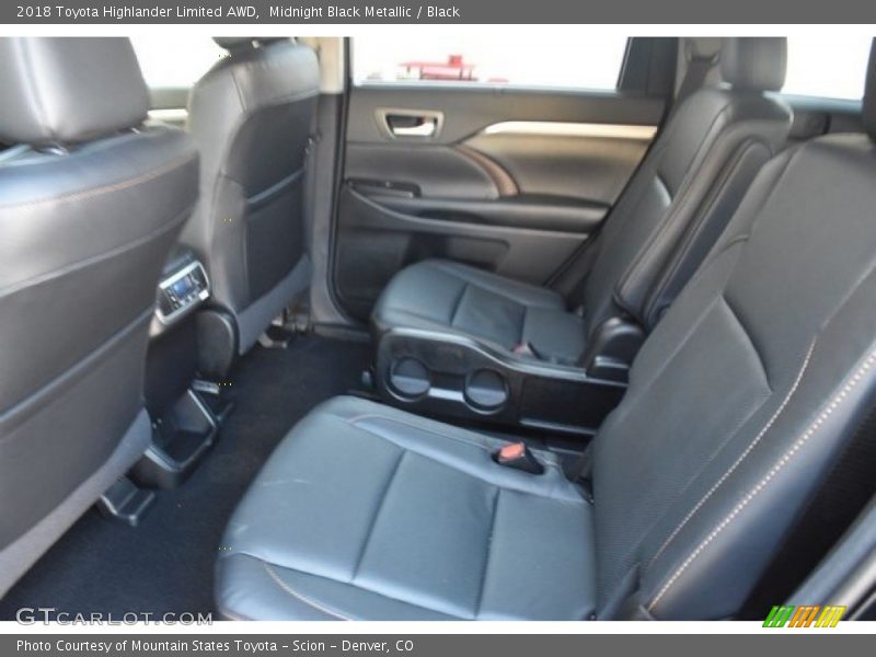 Midnight Black Metallic / Black 2018 Toyota Highlander Limited AWD