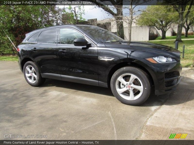 Narvik Black / Ebony 2018 Jaguar F-PACE 25t AWD Premium