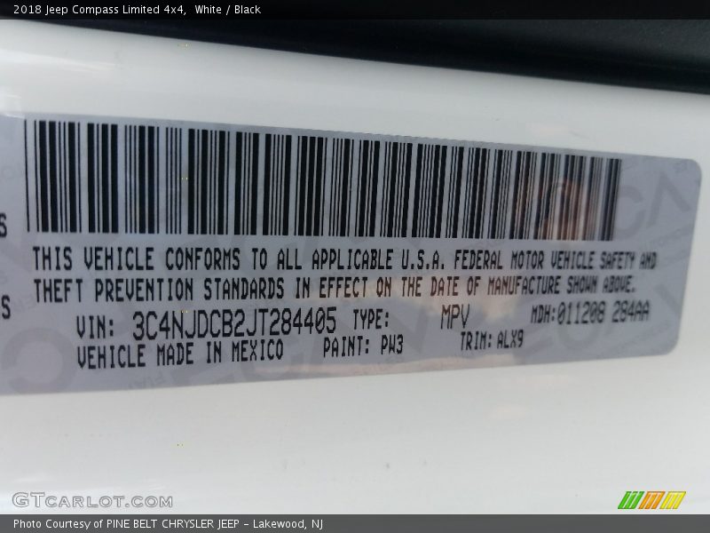 White / Black 2018 Jeep Compass Limited 4x4