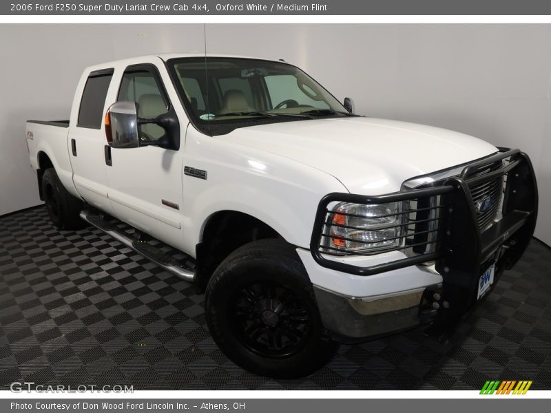 Oxford White / Medium Flint 2006 Ford F250 Super Duty Lariat Crew Cab 4x4