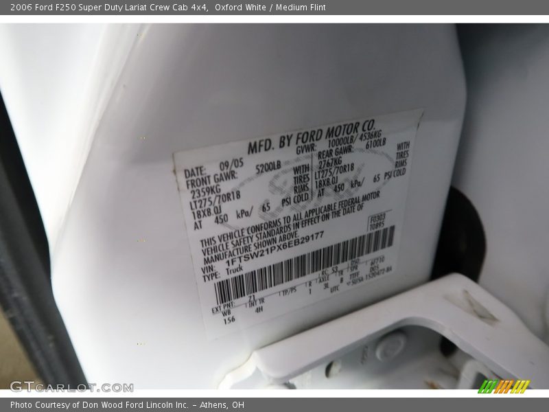 Oxford White / Medium Flint 2006 Ford F250 Super Duty Lariat Crew Cab 4x4