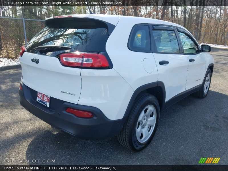 Bright White / Iceland - Black/Iceland Gray 2014 Jeep Cherokee Sport