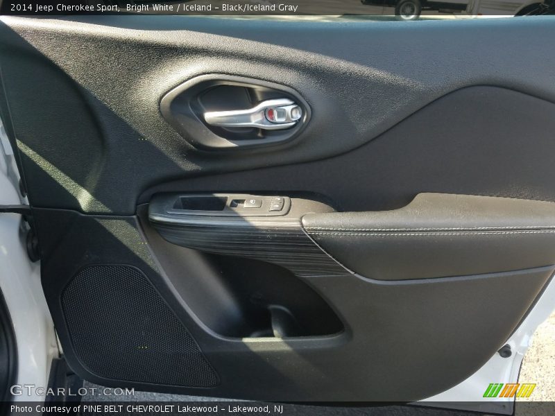Bright White / Iceland - Black/Iceland Gray 2014 Jeep Cherokee Sport