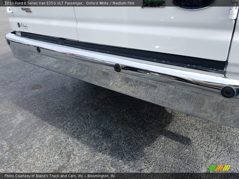 Oxford White / Medium Flint 2010 Ford E Series Van E350 XLT Passenger