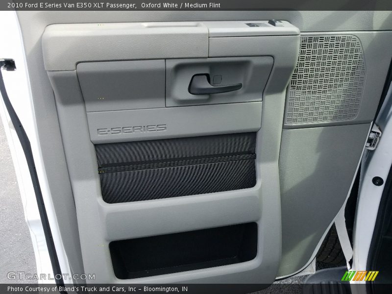 Oxford White / Medium Flint 2010 Ford E Series Van E350 XLT Passenger