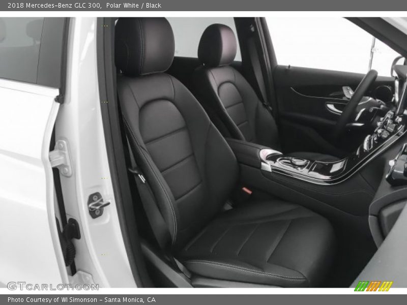 Polar White / Black 2018 Mercedes-Benz GLC 300