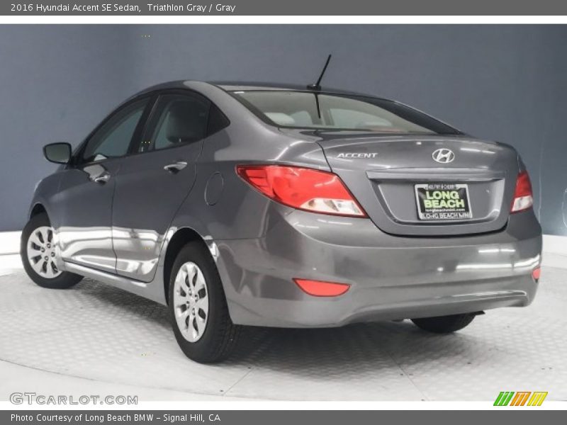 Triathlon Gray / Gray 2016 Hyundai Accent SE Sedan
