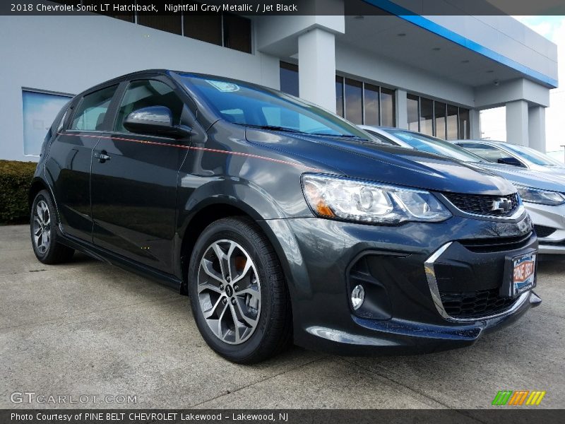 Nightfall Gray Metallic / Jet Black 2018 Chevrolet Sonic LT Hatchback