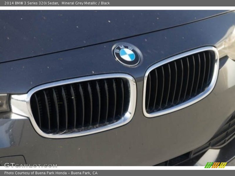 Mineral Grey Metallic / Black 2014 BMW 3 Series 320i Sedan