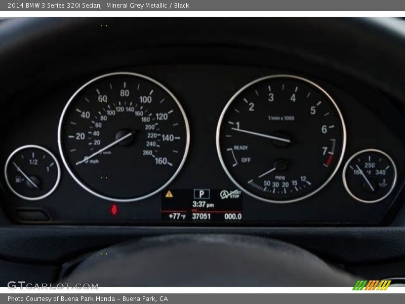 Mineral Grey Metallic / Black 2014 BMW 3 Series 320i Sedan