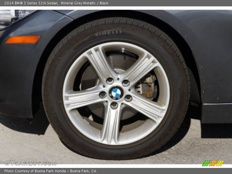 Mineral Grey Metallic / Black 2014 BMW 3 Series 320i Sedan