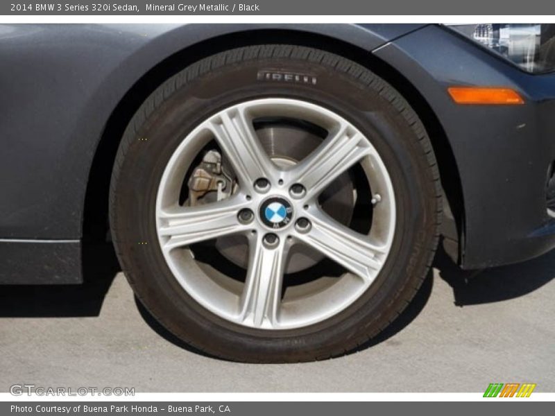 Mineral Grey Metallic / Black 2014 BMW 3 Series 320i Sedan