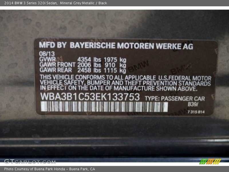 Mineral Grey Metallic / Black 2014 BMW 3 Series 320i Sedan