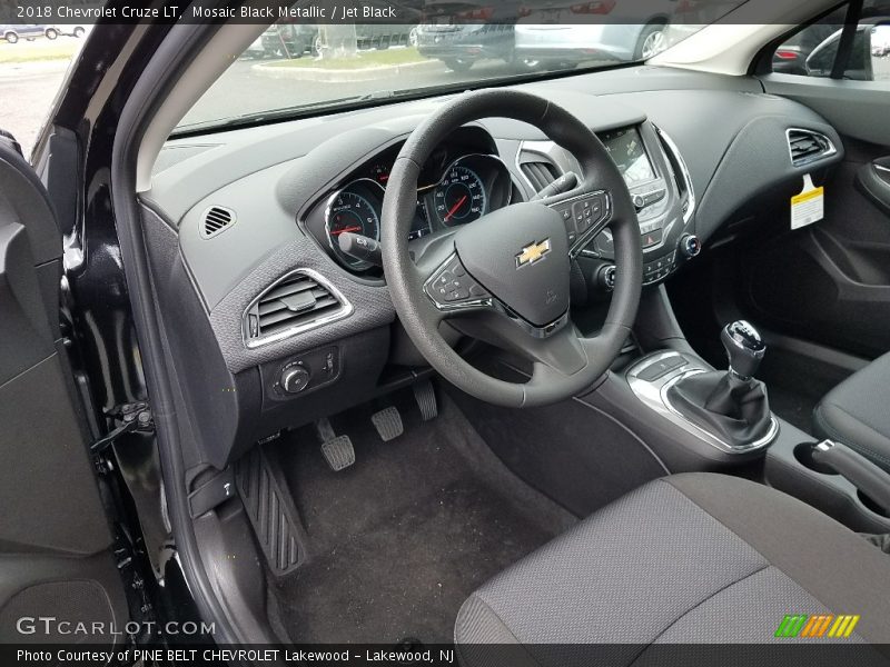  2018 Cruze LT Jet Black Interior