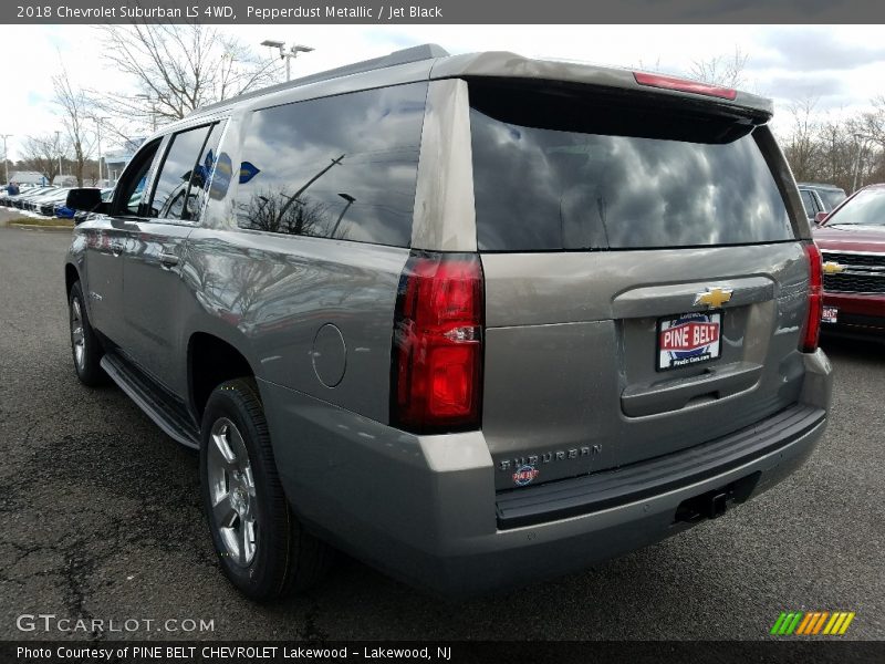 Pepperdust Metallic / Jet Black 2018 Chevrolet Suburban LS 4WD