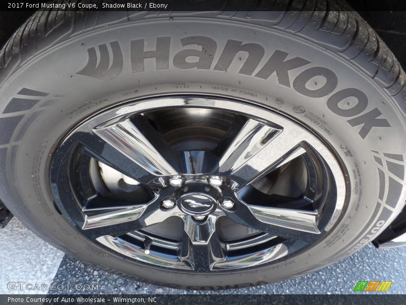 Shadow Black / Ebony 2017 Ford Mustang V6 Coupe