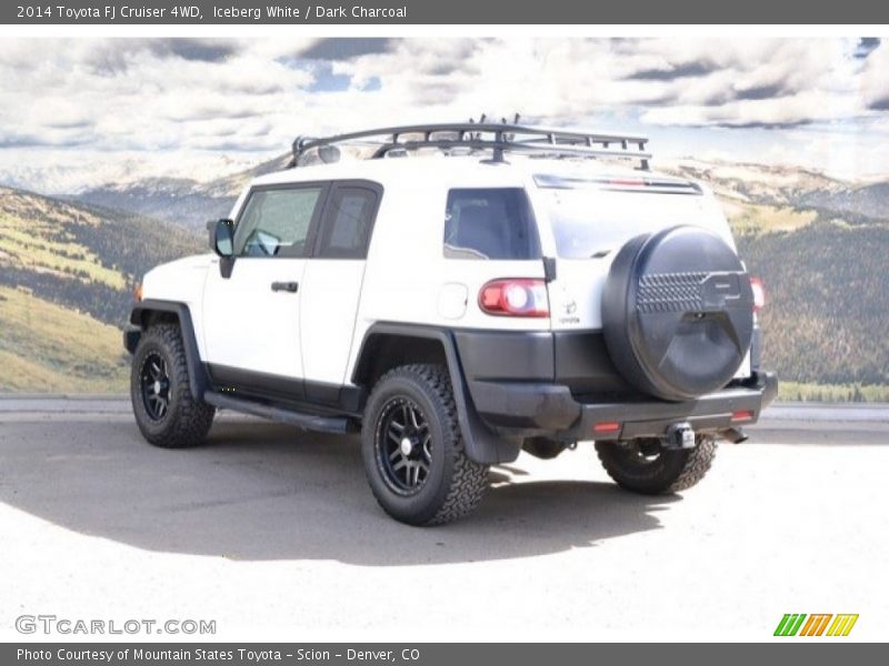 Iceberg White / Dark Charcoal 2014 Toyota FJ Cruiser 4WD