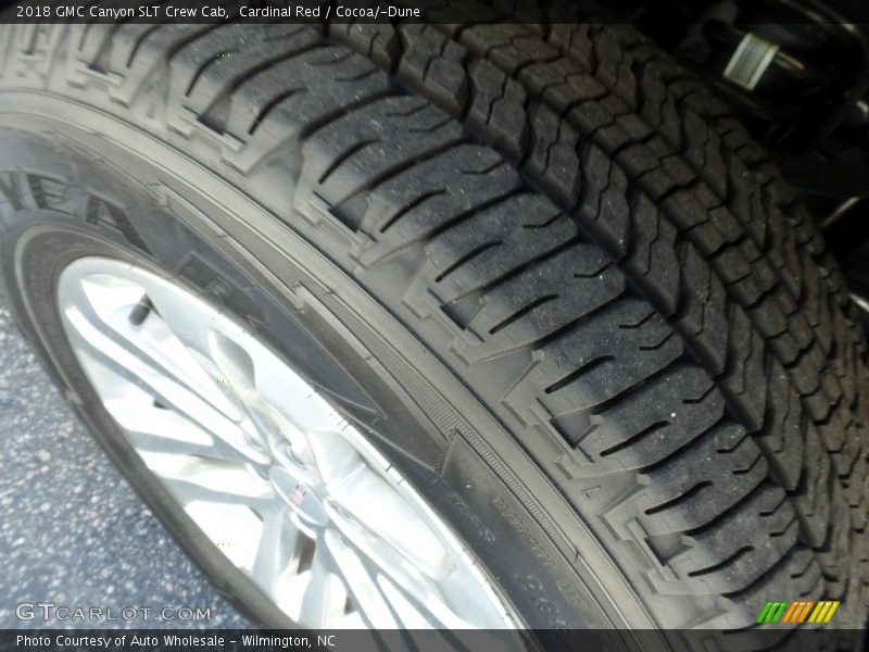 Cardinal Red / Cocoa/­Dune 2018 GMC Canyon SLT Crew Cab