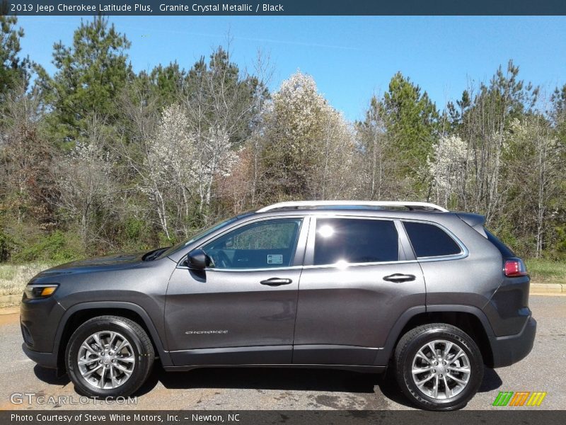 Granite Crystal Metallic / Black 2019 Jeep Cherokee Latitude Plus