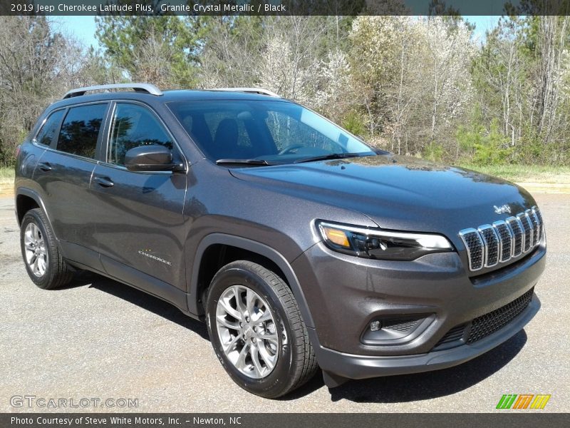 Granite Crystal Metallic / Black 2019 Jeep Cherokee Latitude Plus